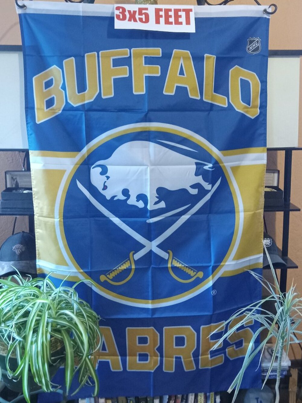 FREE SHIP Buffalo Sabres Vertical NHL 3X5 Feet Flag Banner Pole or Wall Decor